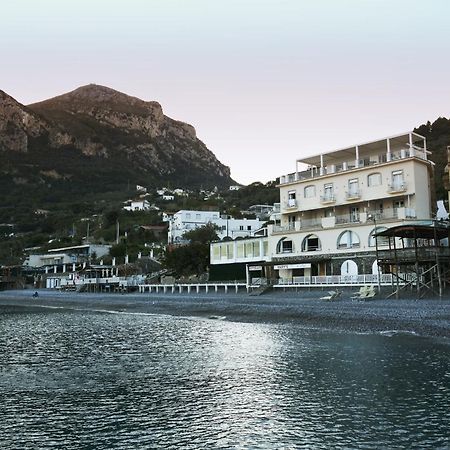Taverna Del Capitano Marina del Cantone Εξωτερικό φωτογραφία